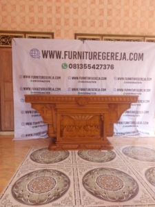 meja altar gereja ukir kayu jati 